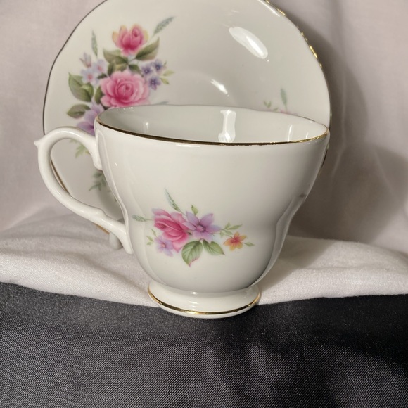 Vintage Duchess Cup and Saucer - Picture 2 of 5